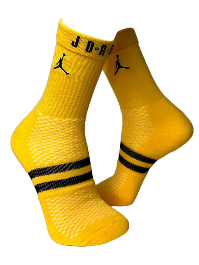 meia jordan amarela