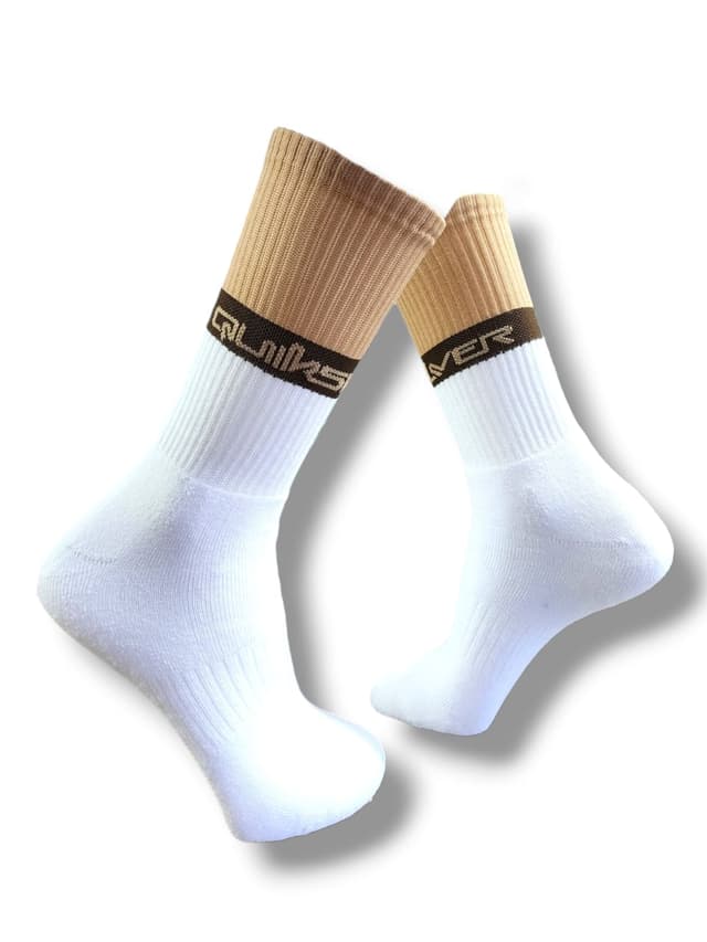 Meia Quiksilver Dourada